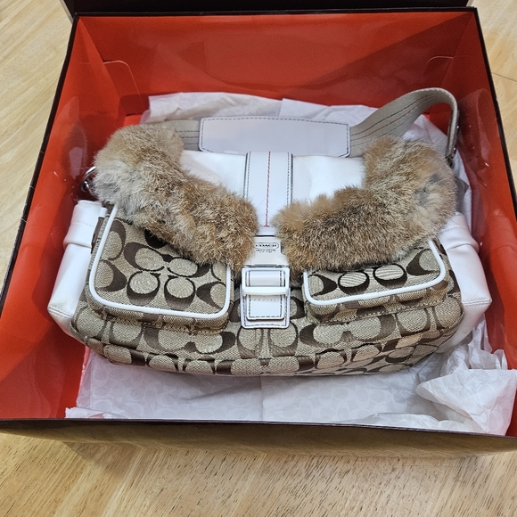 Coach Handbags - Coach White Leather and Fur Ski Pack Shoulder Bag